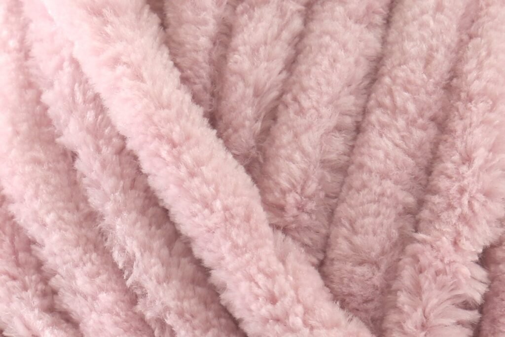 Dusky Rose (UG03)